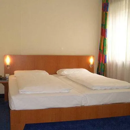 Hotel Sure By Western Hauptbahnhof