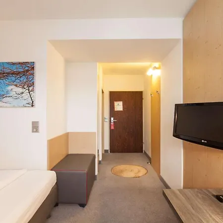 Sure By Western Hauptbahnhof Hotel