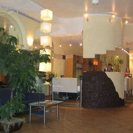 Sure By Western Hauptbahnhof 3*