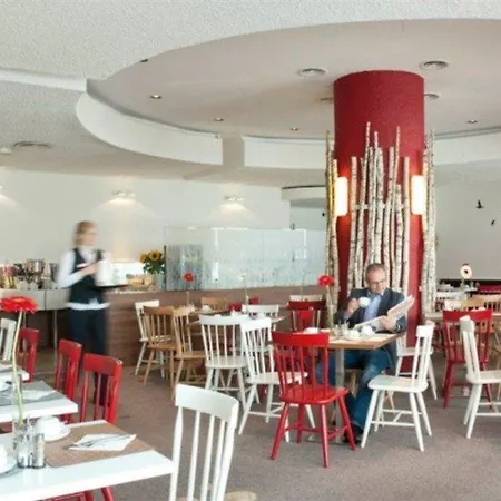 Sure By Western Hauptbahnhof 3*