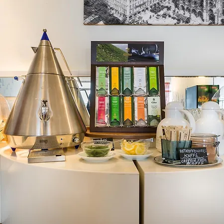 Sure By Western Hauptbahnhof Hotel 3*
