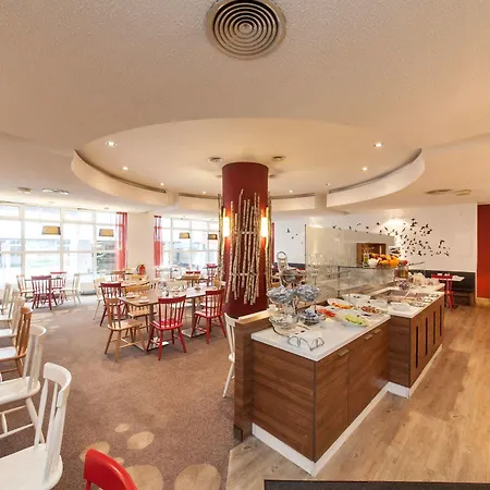 Hotel Sure By Western Hauptbahnhof 3*