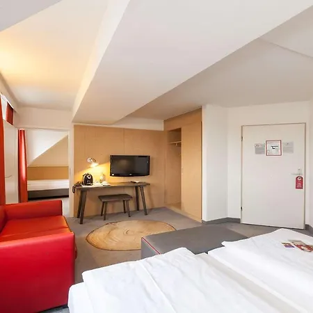 Sure By Western Hauptbahnhof 3* München