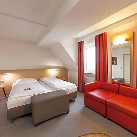 Sure By Western Hauptbahnhof 3* Munique