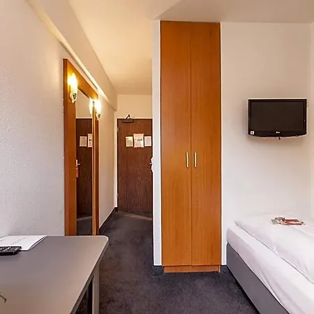 Hotel Sure By Western Hauptbahnhof Munique