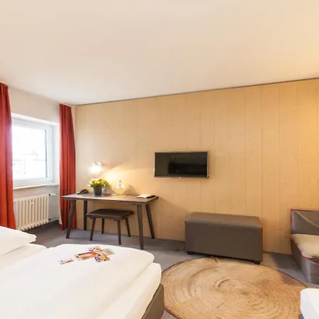 Sure By Western Hauptbahnhof 3*