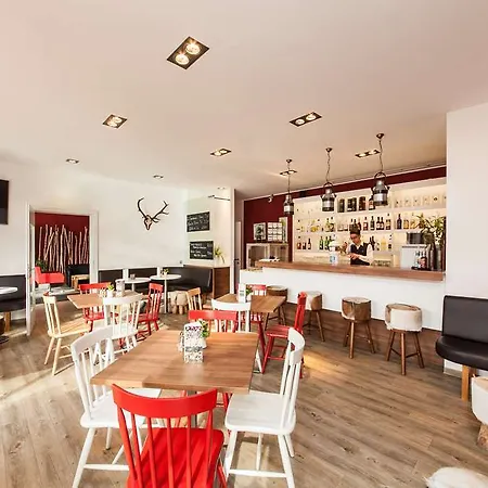 Sure By Western Hauptbahnhof 3* München