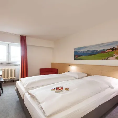 Sure By Western Hauptbahnhof Hotel München