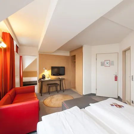 Sure By Western Hauptbahnhof 3* München