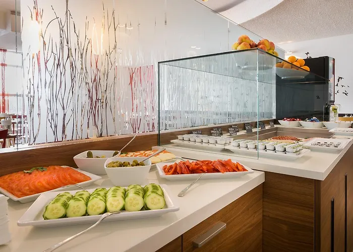 Hotel Sure By Western Hauptbahnhof 3*