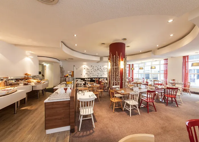 מלון Sure By Western Hauptbahnhof 3*